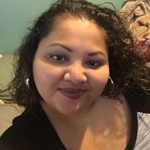 Meet your Posher, Daniella